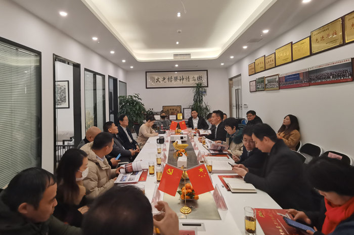 交流办会经验 共促商会建设 ——雨花街道商会一行走访我会(图1)