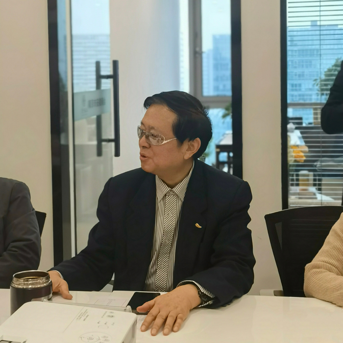 交流办会经验 共促商会建设 ——雨花街道商会一行走访我会(图2)