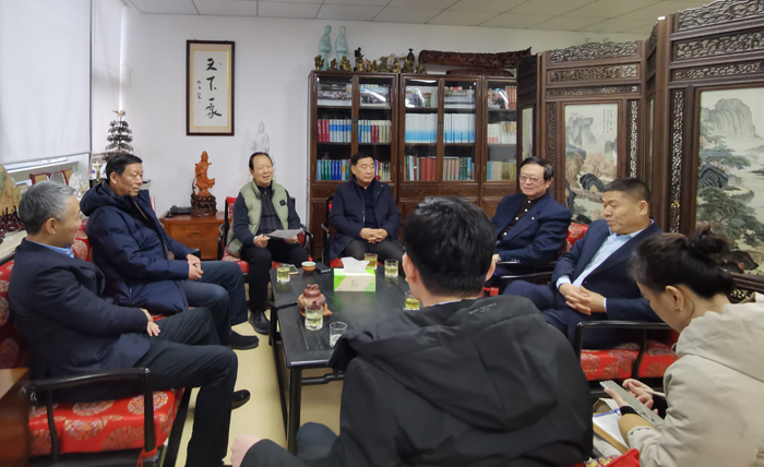 监事会召开年度第一次会议(图1)
