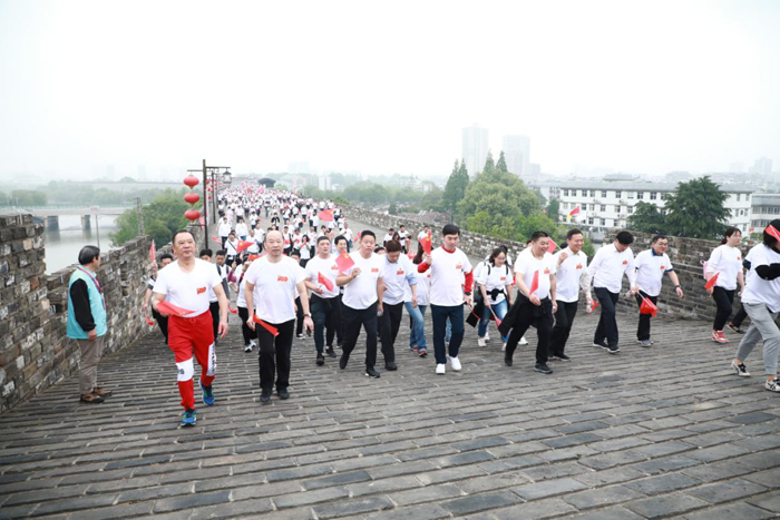 “重温解放史 健行胜利路”——南京百家商会迎接建党100周年开展(图2)